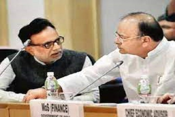 Finance Secretary Hasmukh Adhia to retire on Nov 30; Arun Jaitley praises his contribution